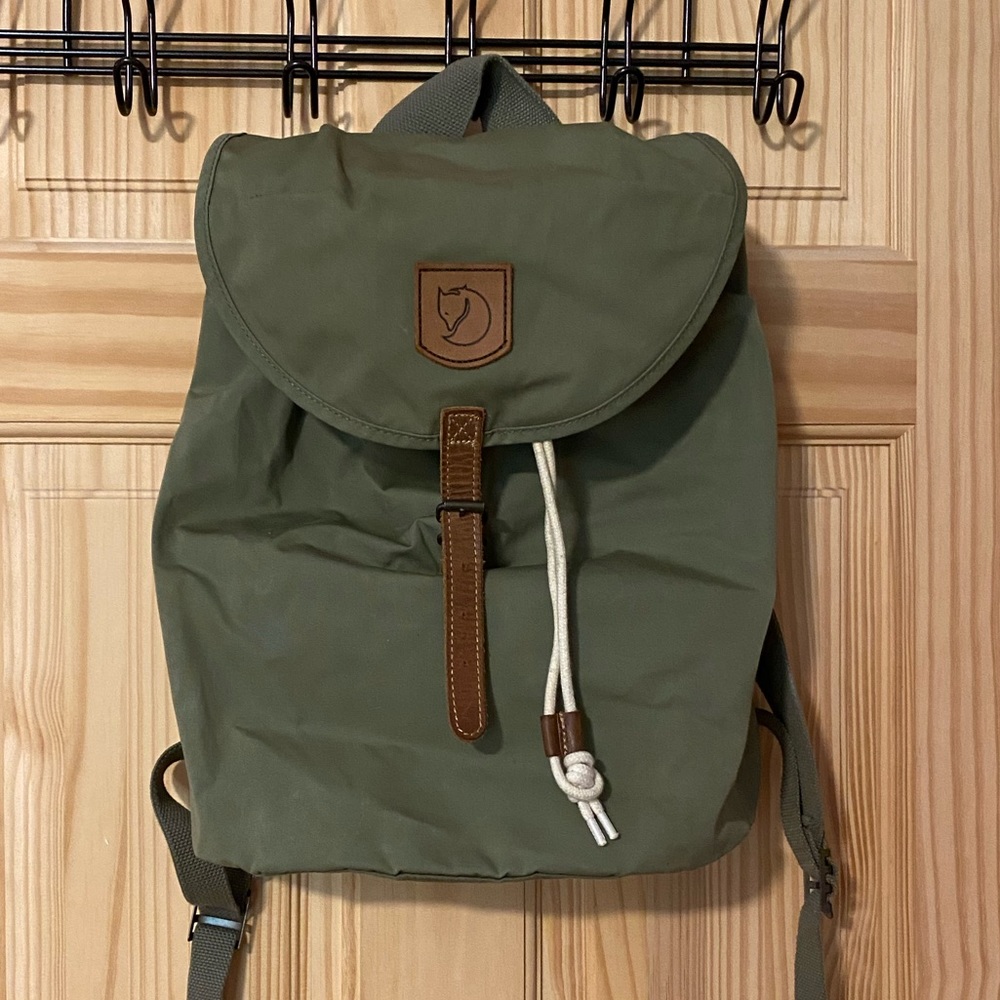 Fjallraven Greenland Backpack - olive green